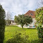 Bed & Breakfast D'hotes A Laroin