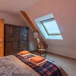 D'hotes A Laroin