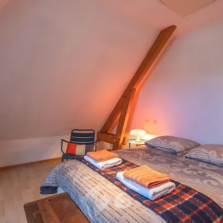 Bed & Breakfast D'hotes A Laroin