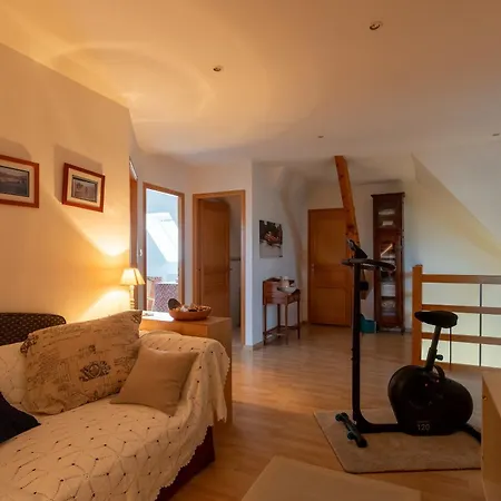 D'hotes A Bed & Breakfast